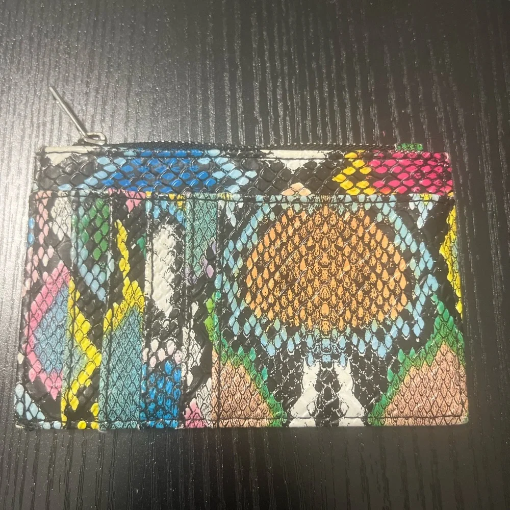 Colorful Geometric Patterned Pouch - Picture 3 of 4